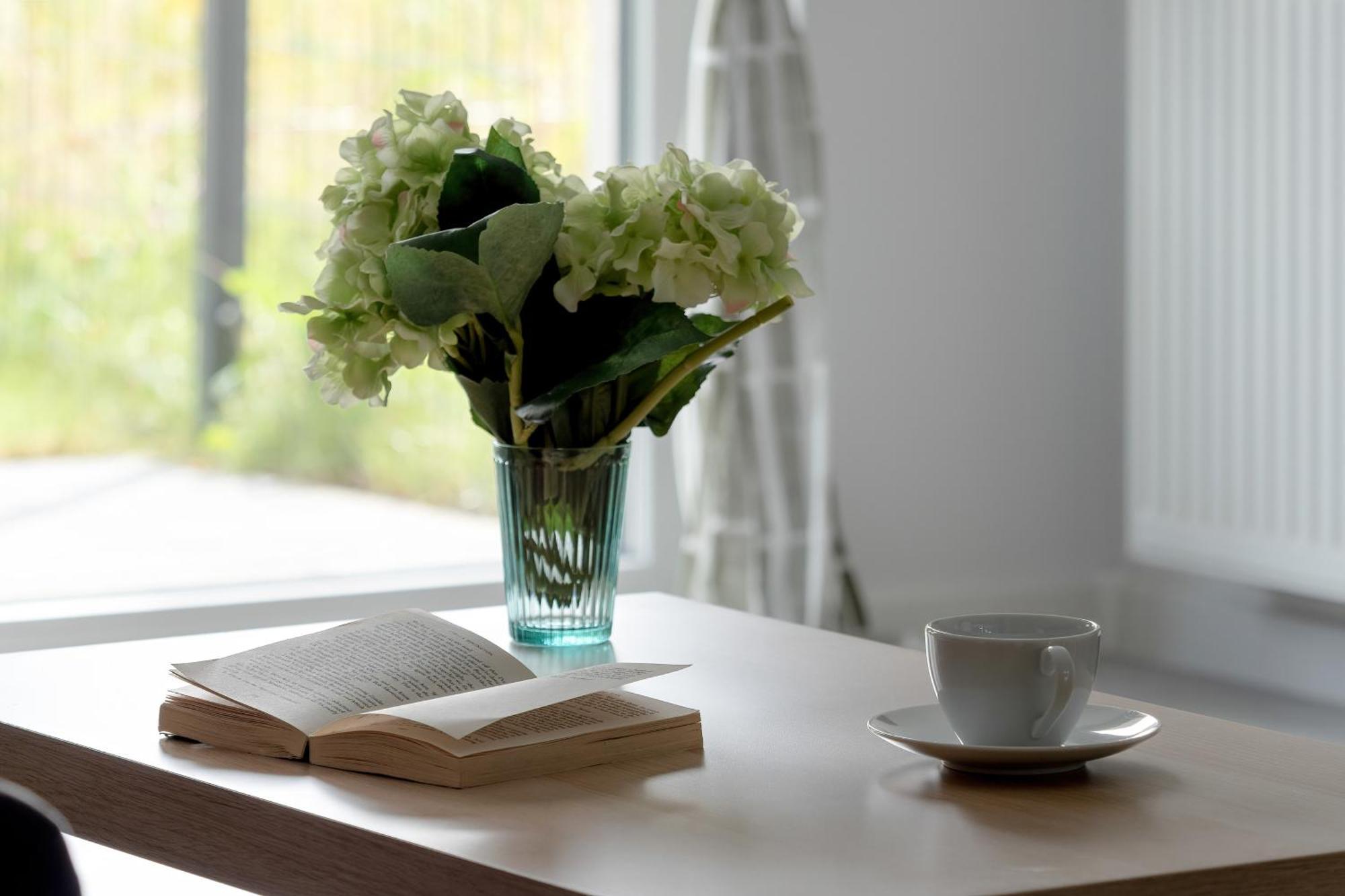 Sea And Stadium In Good Design With Parking & Garden By Rent Like Lägenhet *