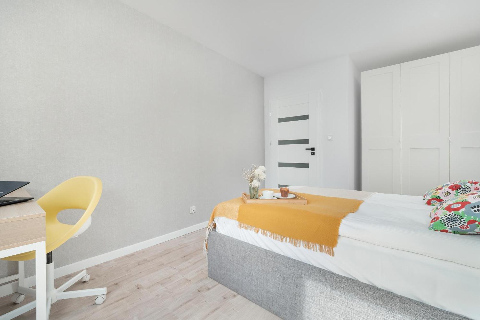 Sea And Stadium In Good Design With Parking & Garden By Rent Like Leilighet *