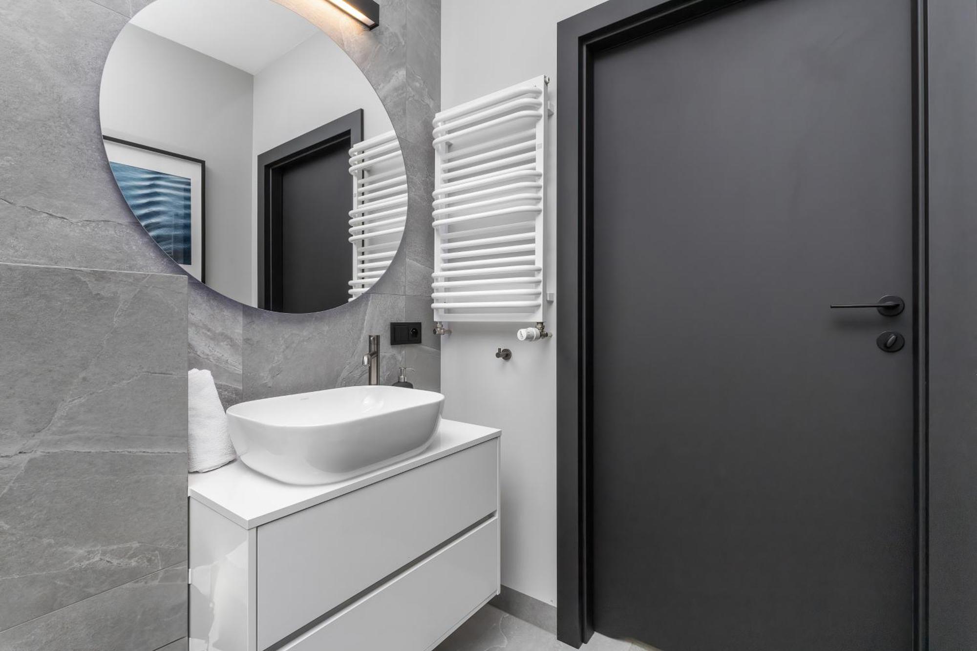 Căn hộ Bright & Modern With Parking Near Arena By Renters Gdansk