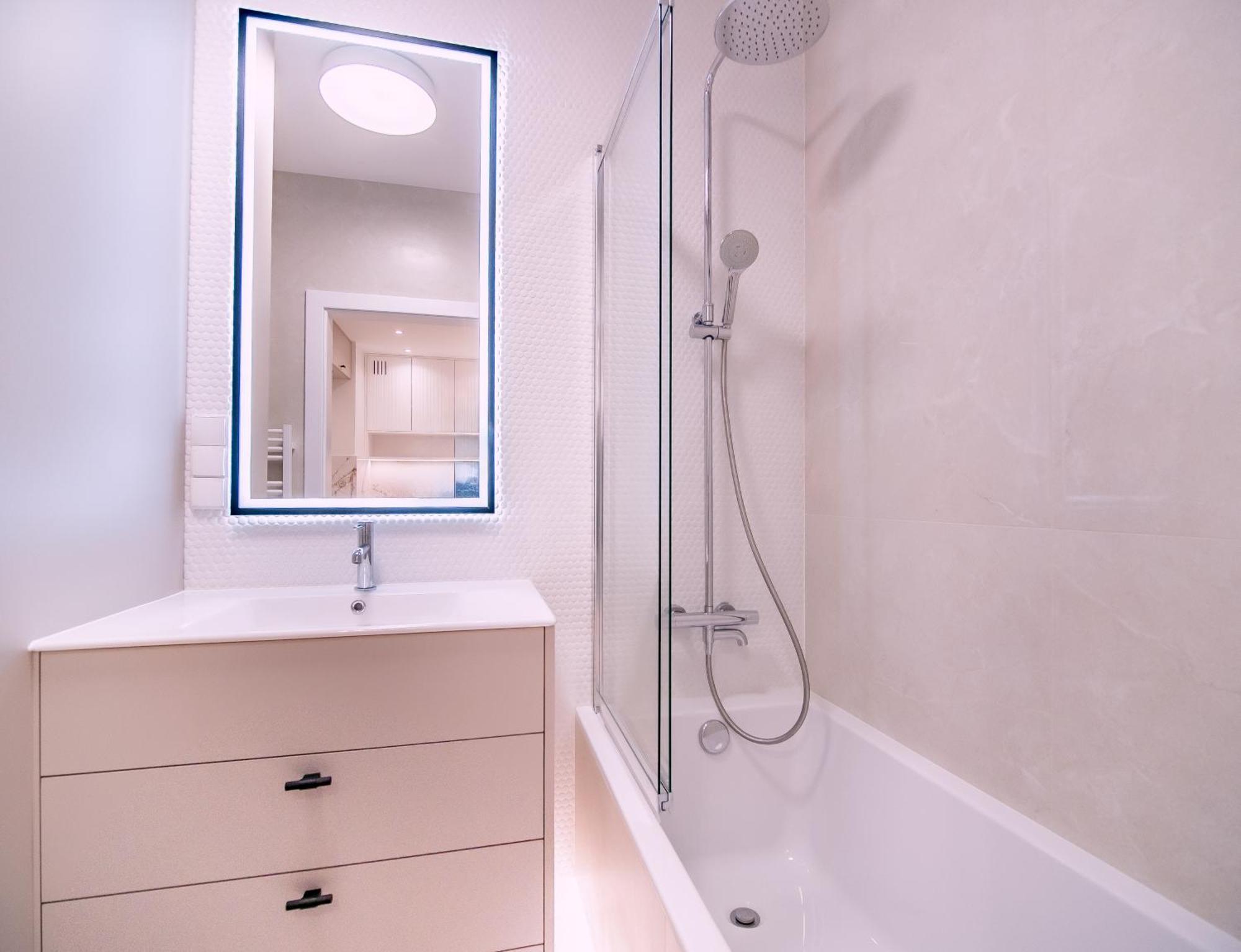 Apartment Champion's Bay