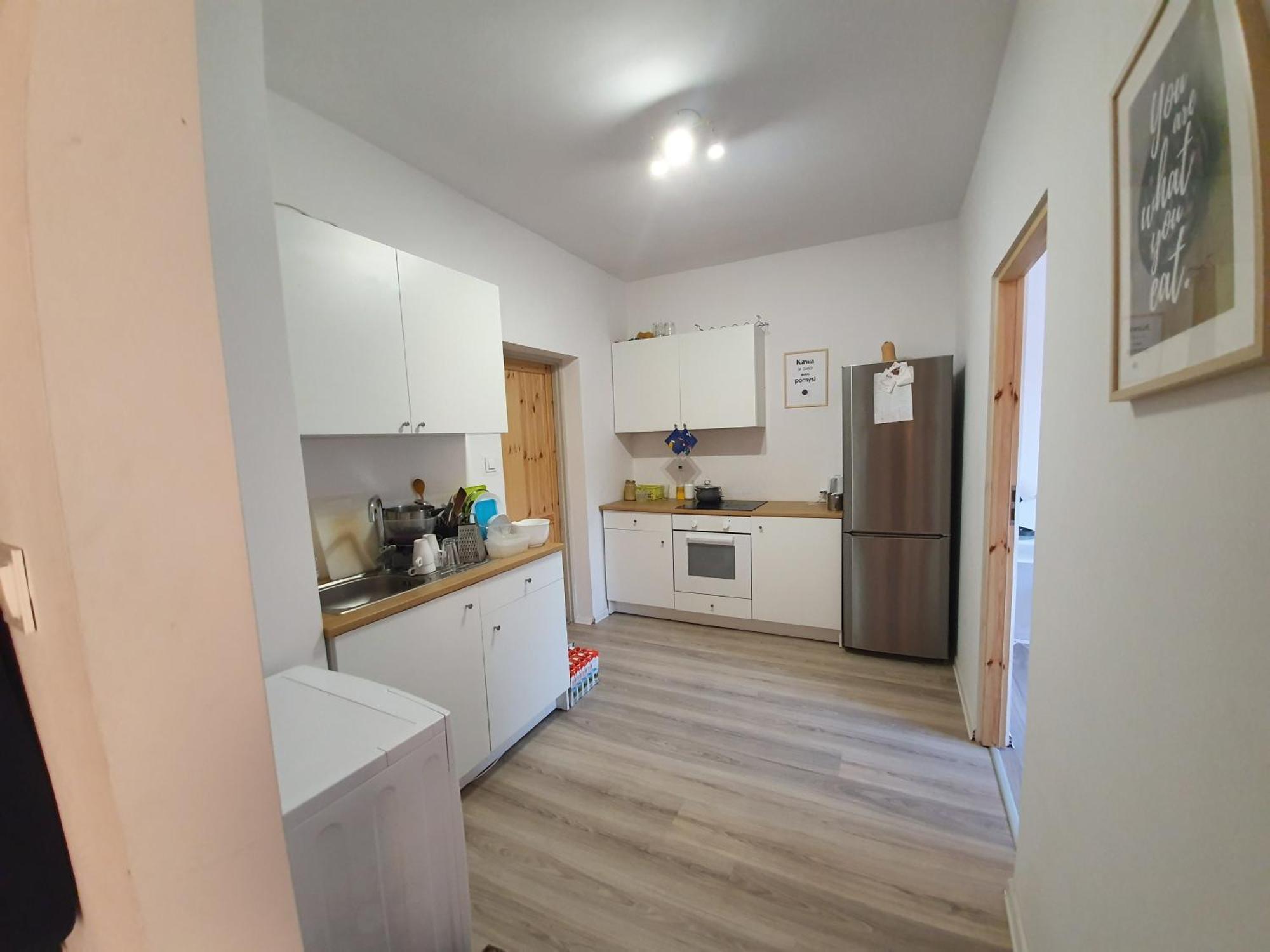 Mieszkanie Blisko Skwerku Apartment *
