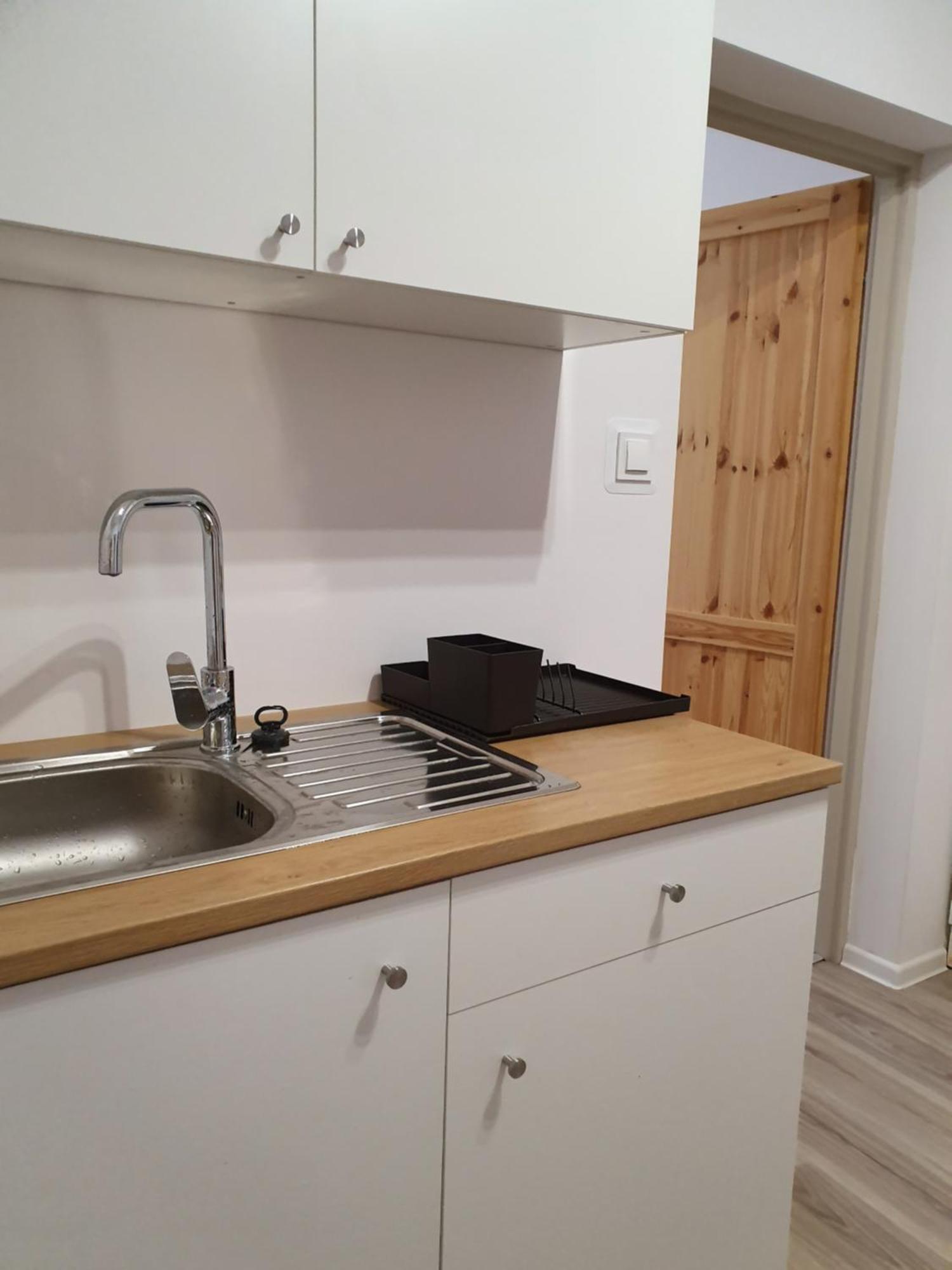 Mieszkanie Blisko Skwerku Apartment *