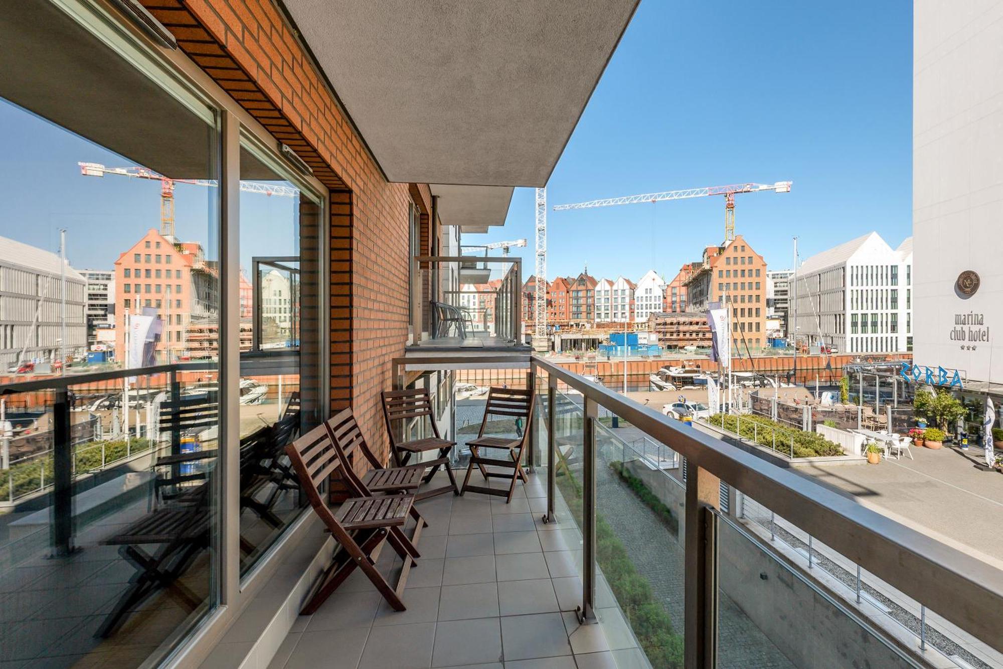 Waterlane Riverside - Spa, Pool, Gym & Parking By Downtown Gdansk