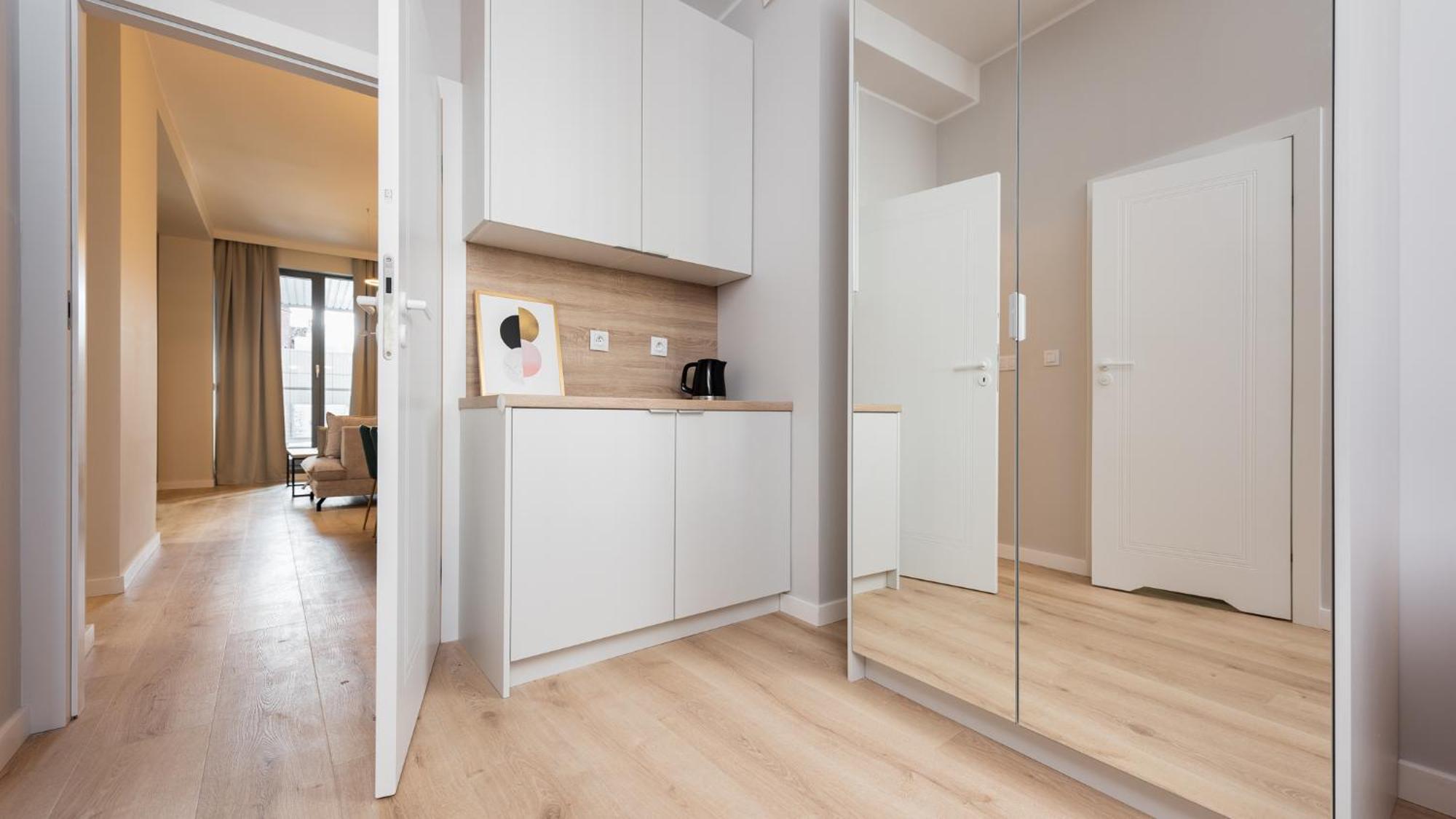Flatbook - Center Granaria Apartment *