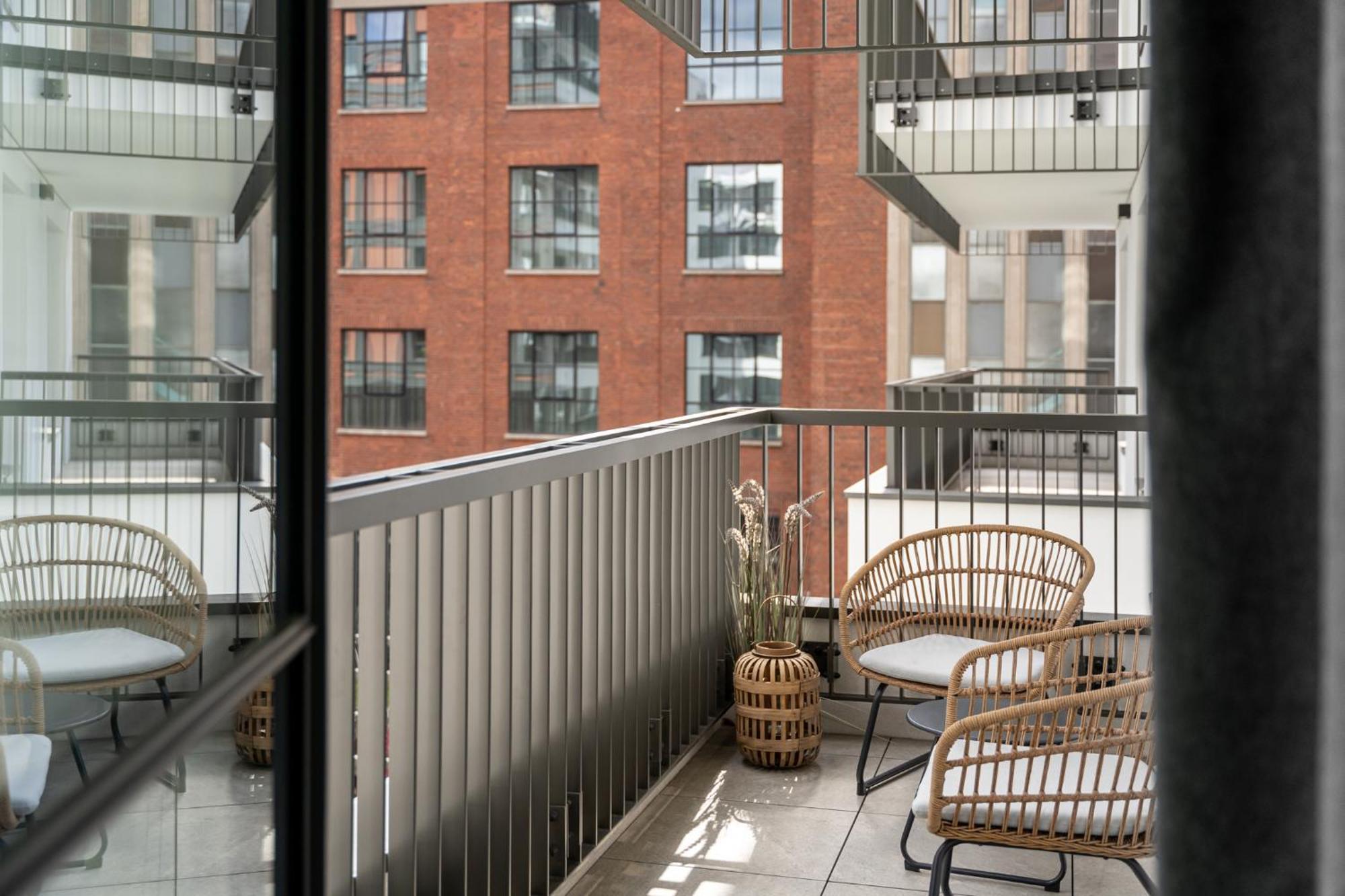 Doki Lifestyle & Food Hall By Lion Apartamento Gdańsk