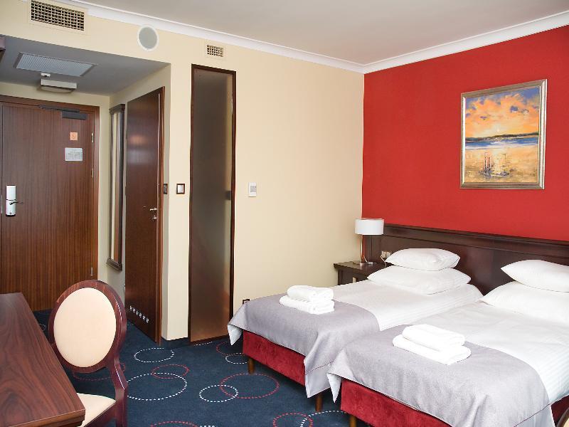 Admiral Hotel