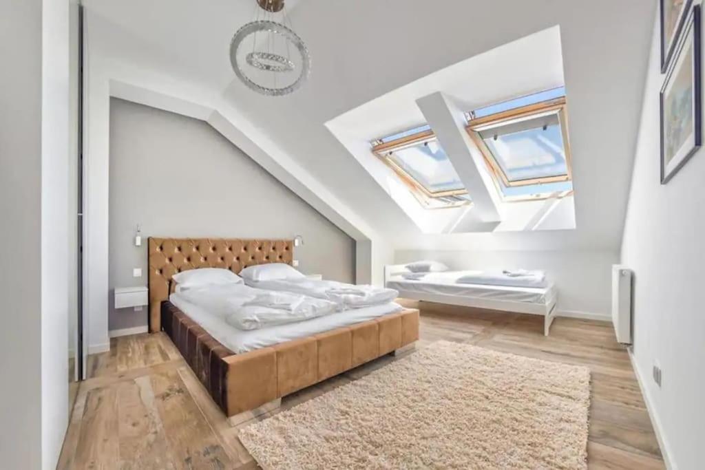 Close-urban Chic - Great Location - Swietej Barbary Apartment Gdansk