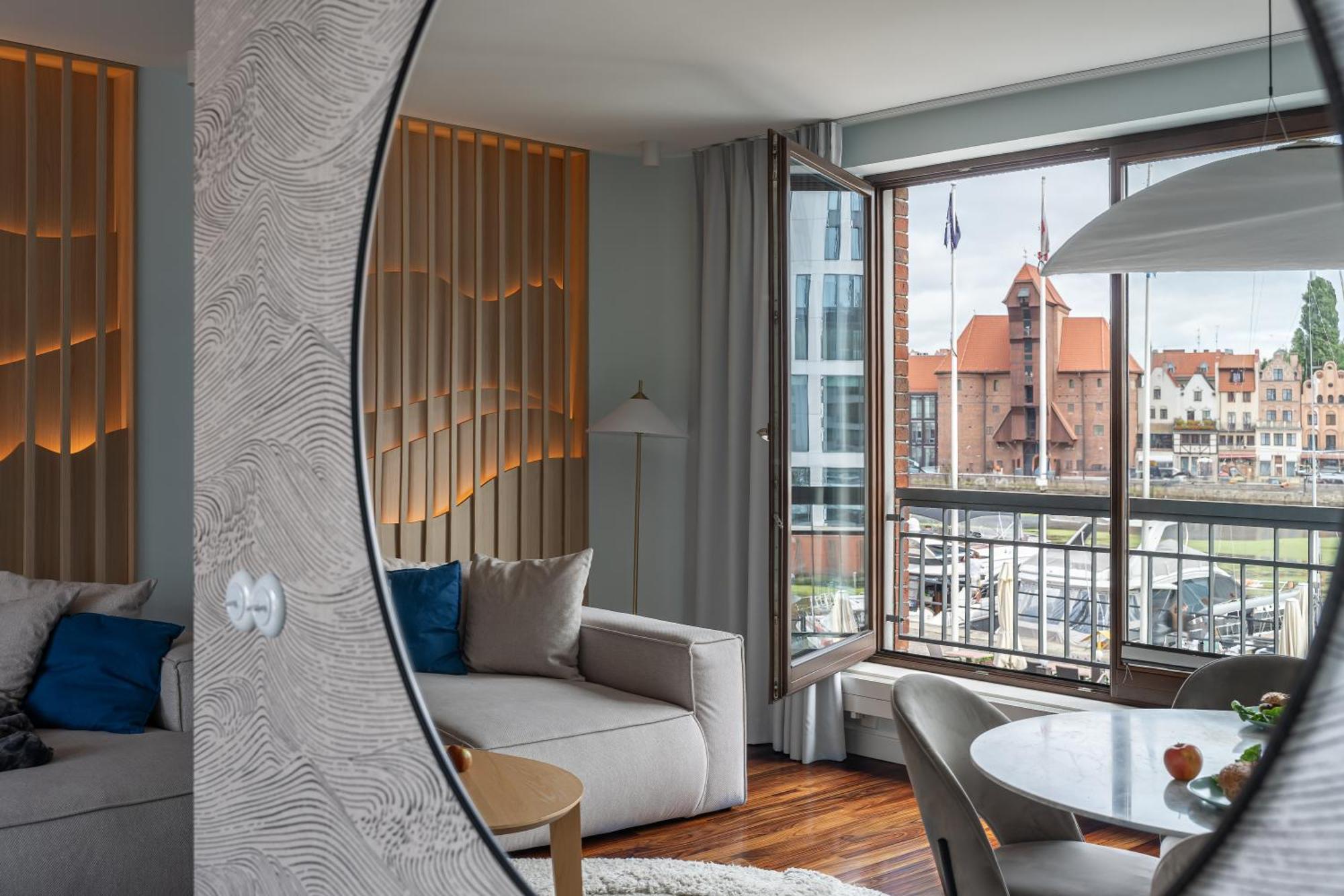 Premium In Old Town Marina View By Lion Gdańsk