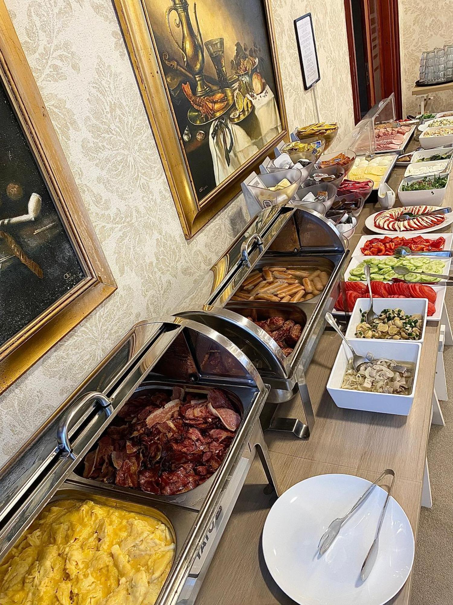 Hotel Lival