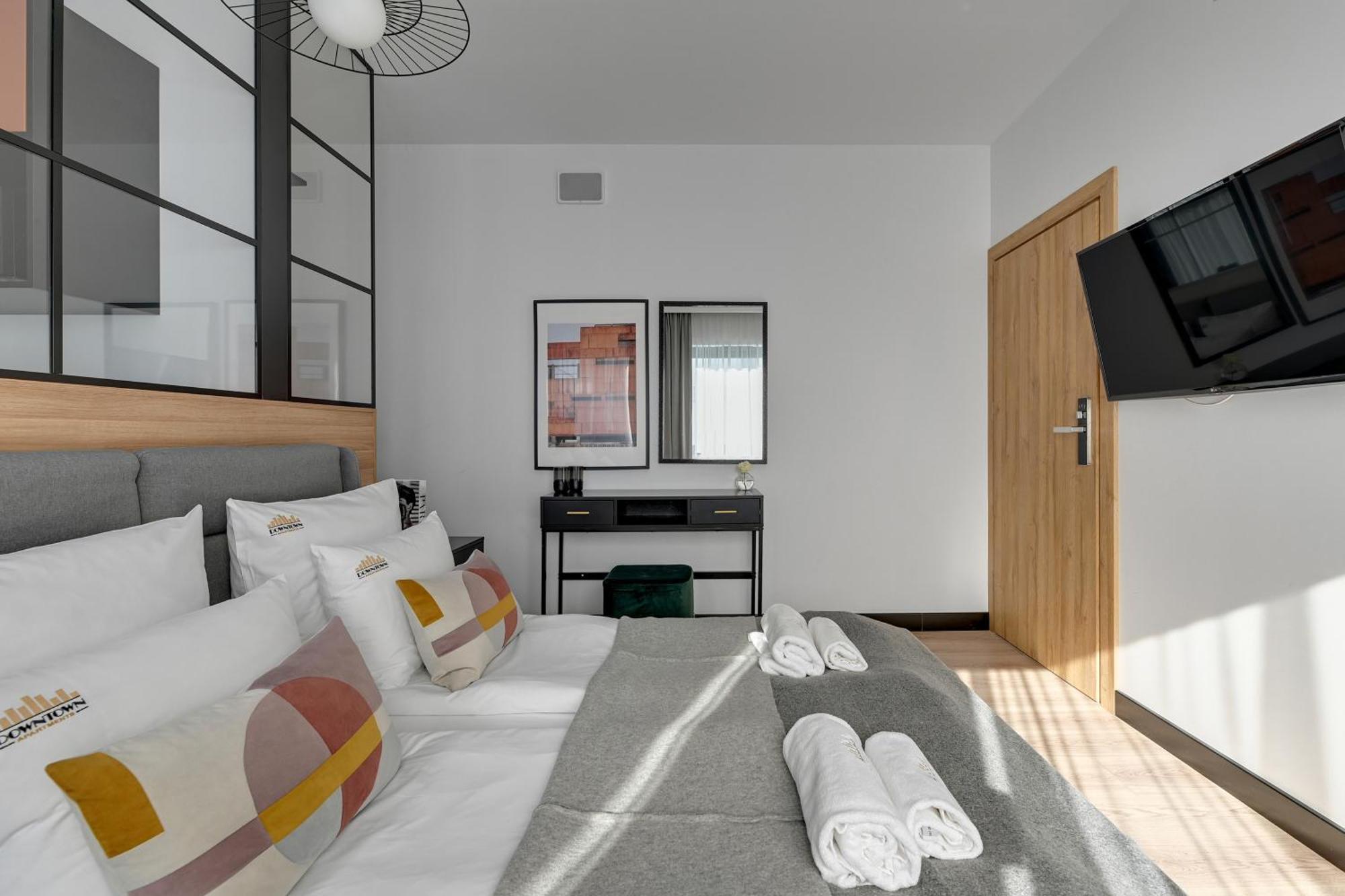 Deo Plaza Riverside & Radisson By Downtown Gdansk