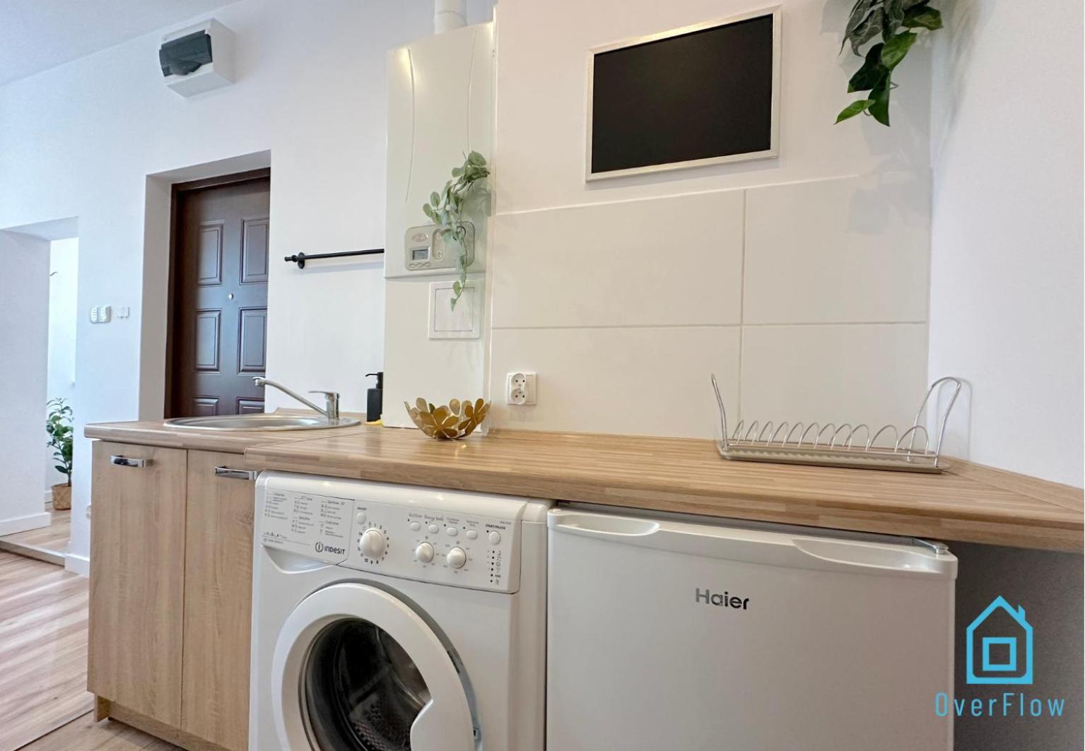 Birch Studio- Peaceful Retreat, 10 Minutes To Gdansk Old Town & Seaside Apartment