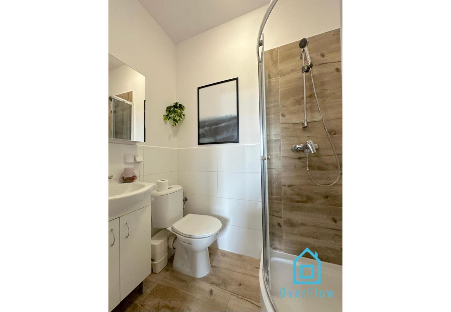 Birch Studio- Peaceful Retreat, 10 Minutes To Gdansk Old Town & Seaside *