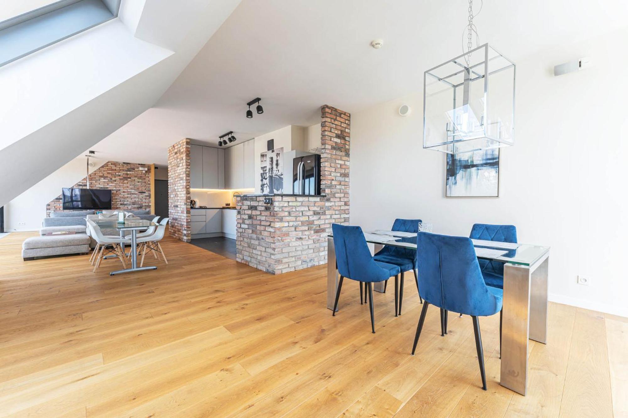 Apartment Penthouse Comfort Granaria *