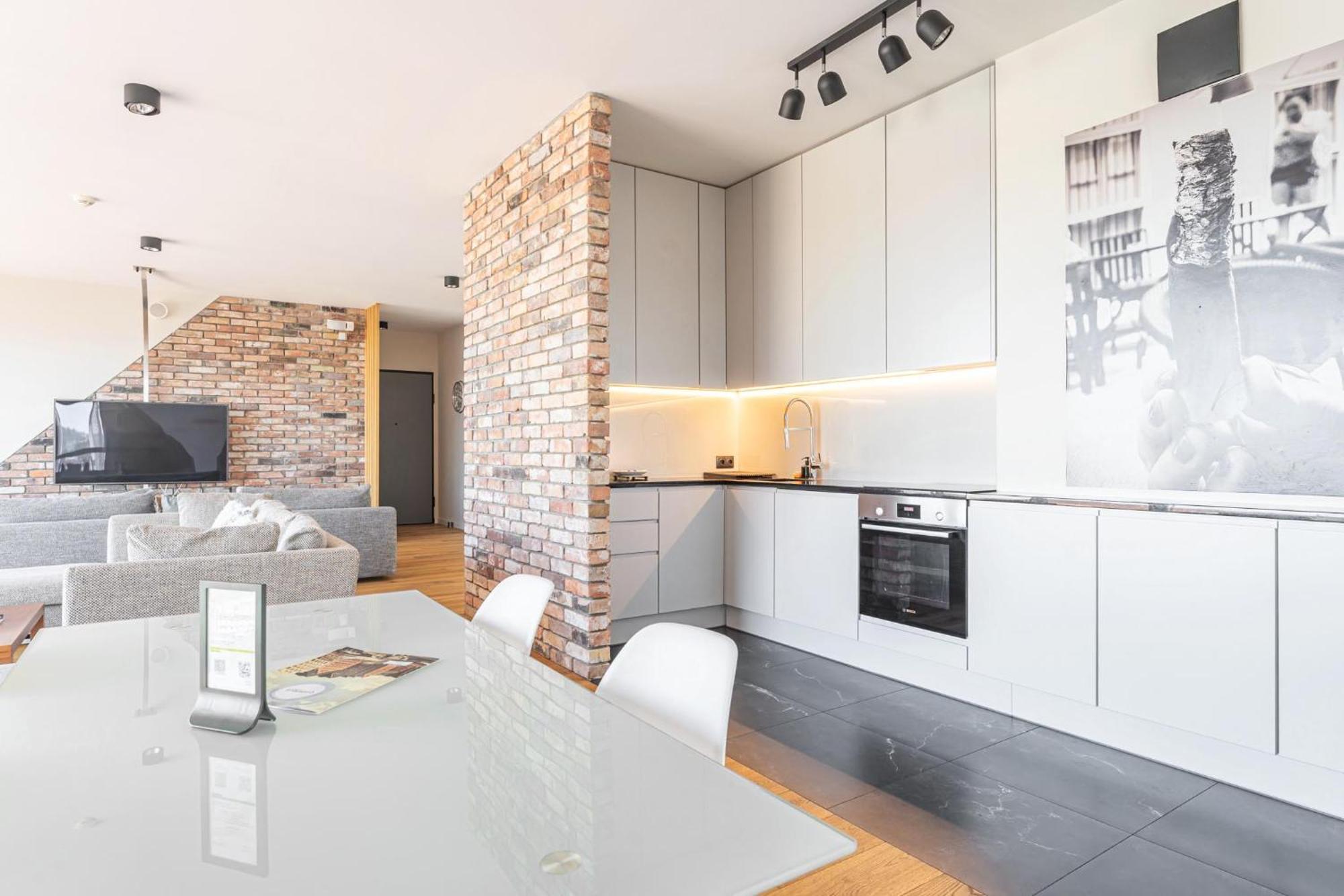 Apartment Penthouse Comfort Granaria *