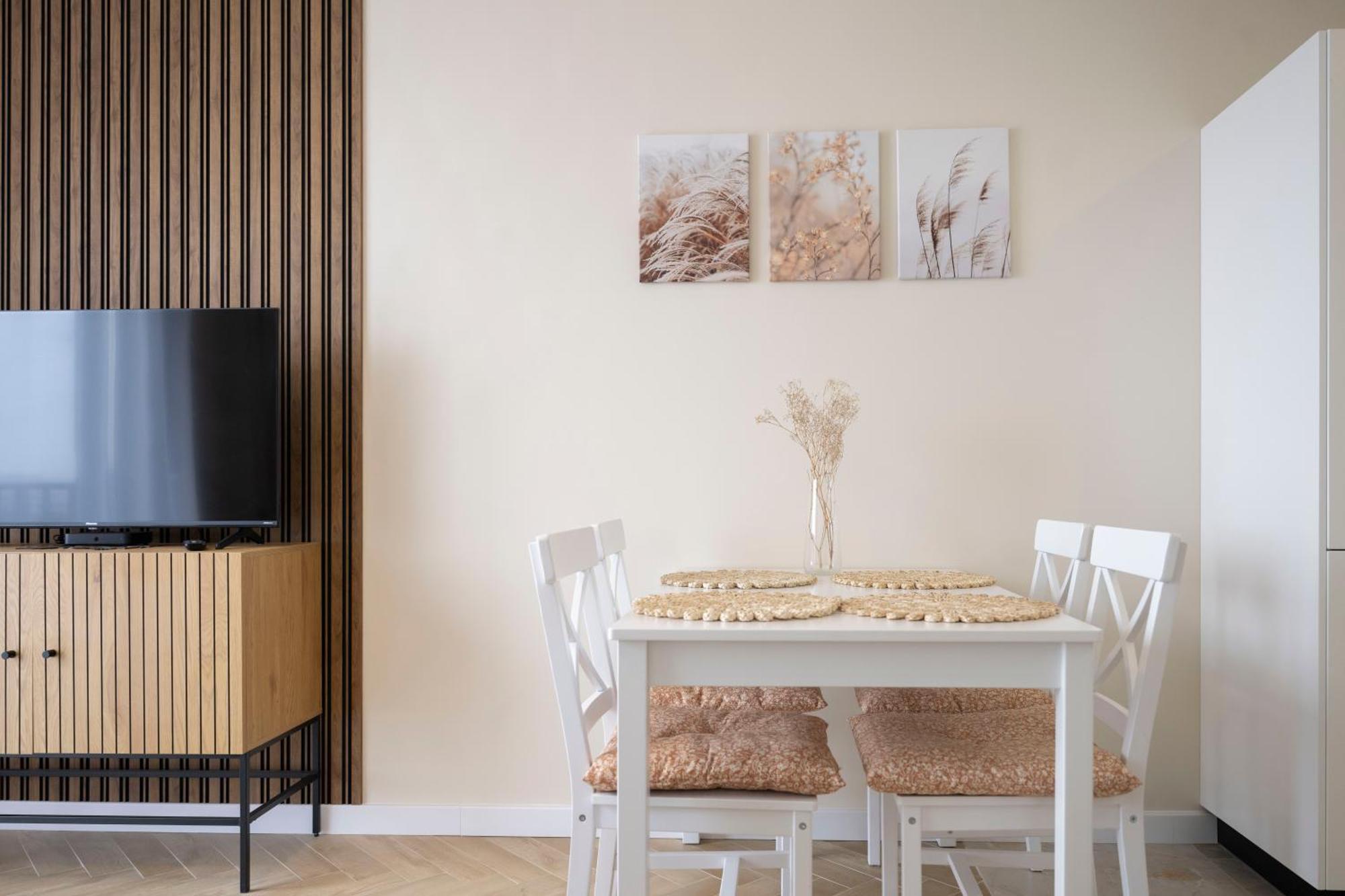 Huoneisto Apartamenty Deluxe