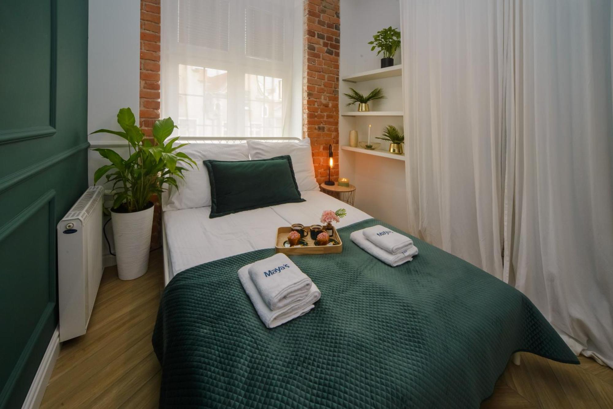 Maya's Flats & 36 - Chlebnicka Old Town Apartment Gdansk