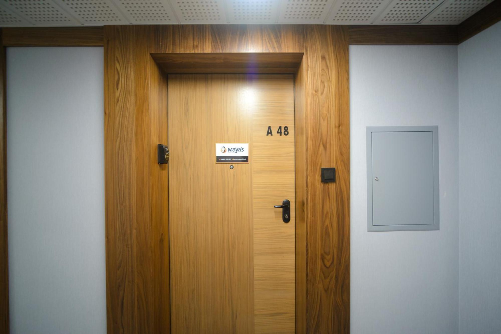 Apartamento Maya's Flats & 32 - Granaria *