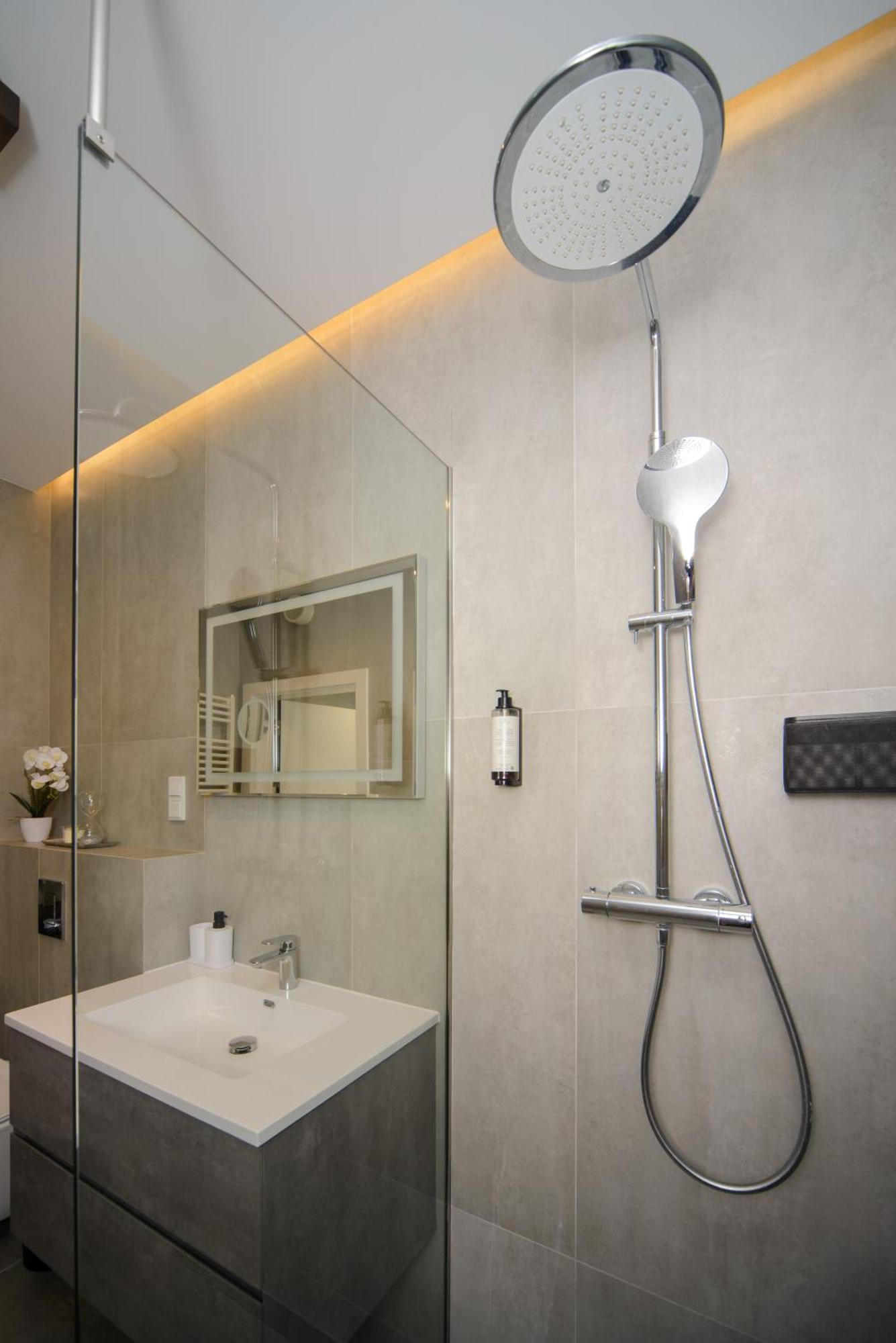 Maya's Flats & 32 - Granaria Apartamento Gdańsk