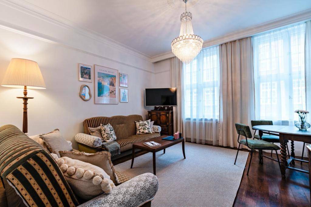 Leilighet Maya's Flats & 31 - Z Dwiema Sypialniami Two Bedrooms Ogarna Str Old Town