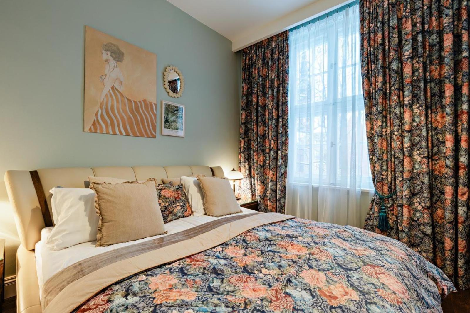 Maya's Flats & 31 - Z Dwiema Sypialniami Two Bedrooms Ogarna Str Old Town *
