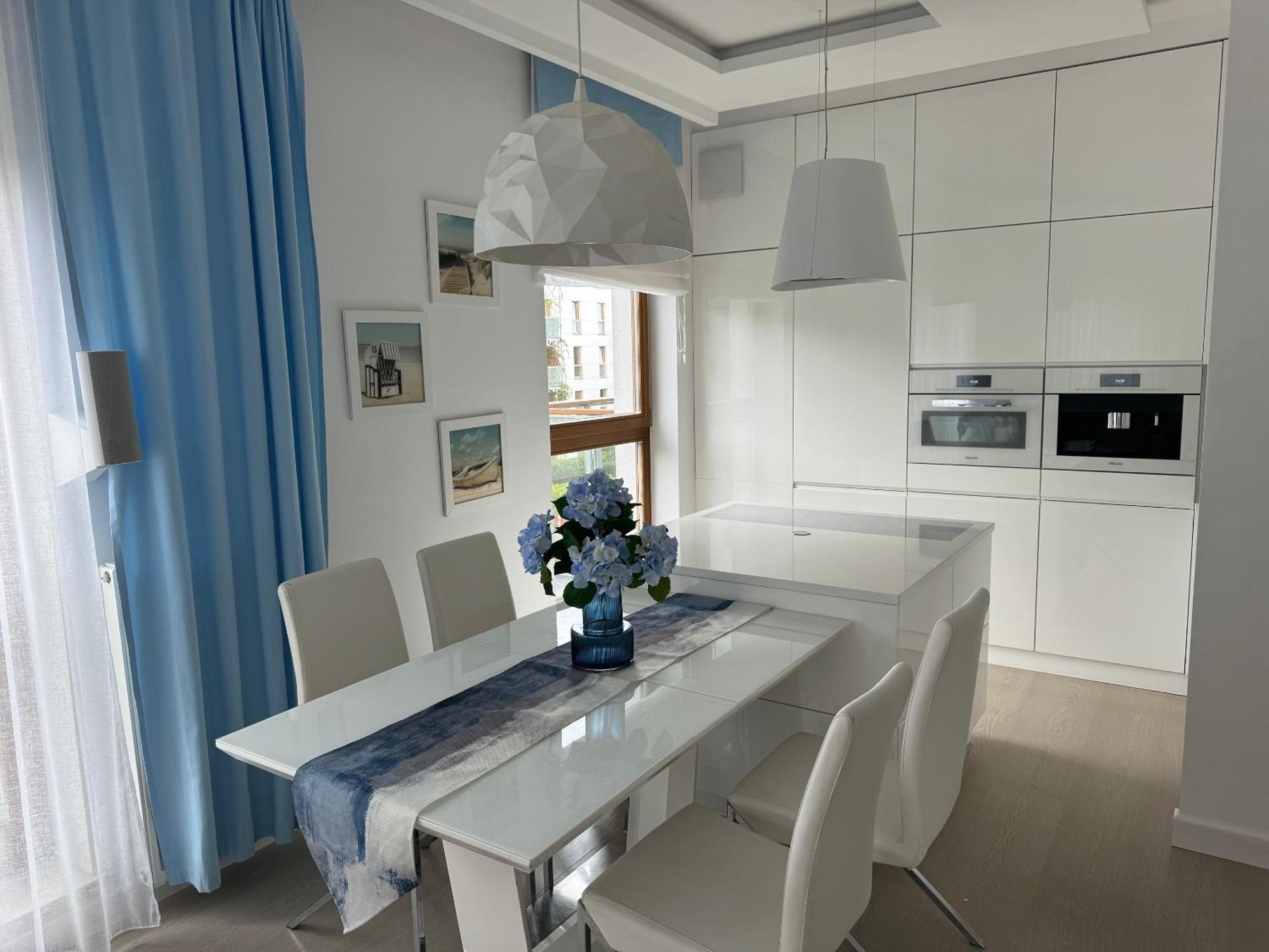 Blue Seaside Apartment