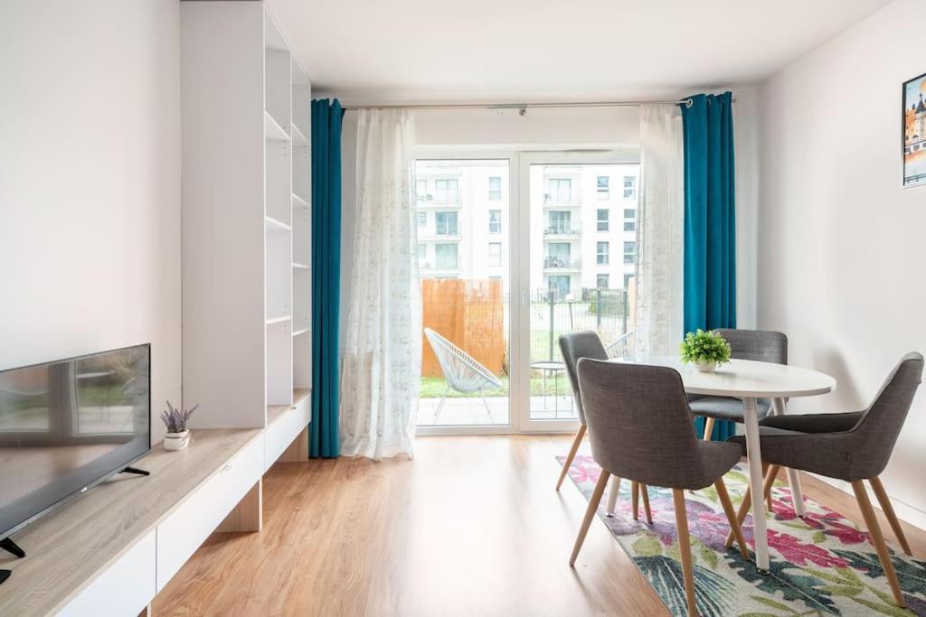 Apartment Micasaessucasa With Free Parking! *