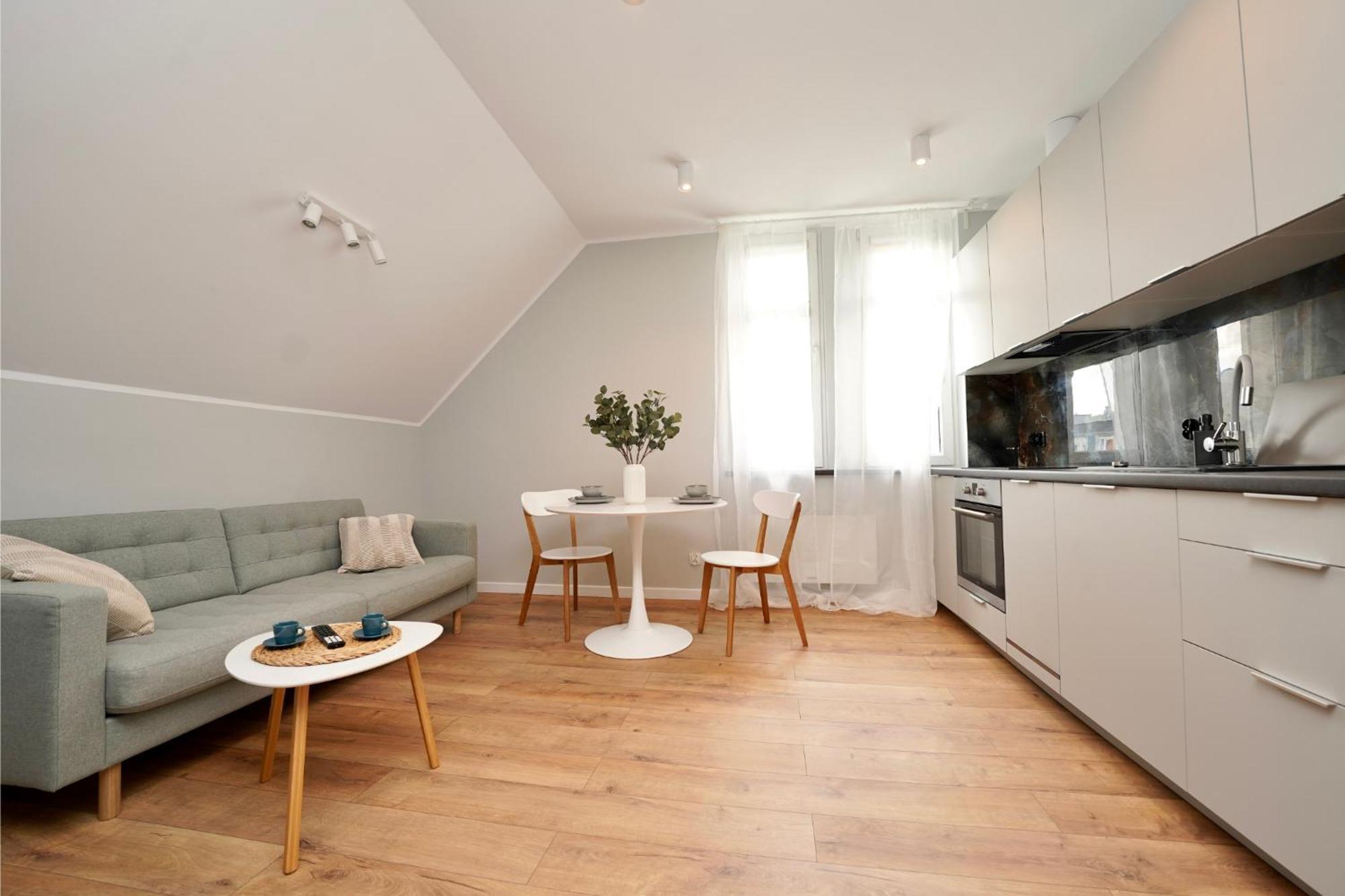 Mdrent Oliwski Mlyn Apartment *