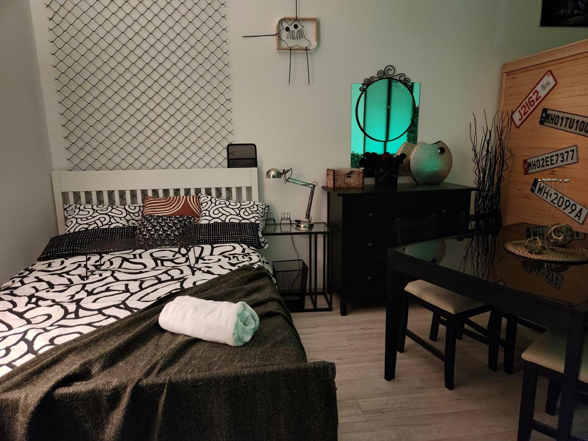 Chmielna Prestige With Luxury Jacuzzi And Sauna! Selected Also Feature A Massage Chair And Himalayan Salt With Color Therapy Salt Forest Apartment Gdansk