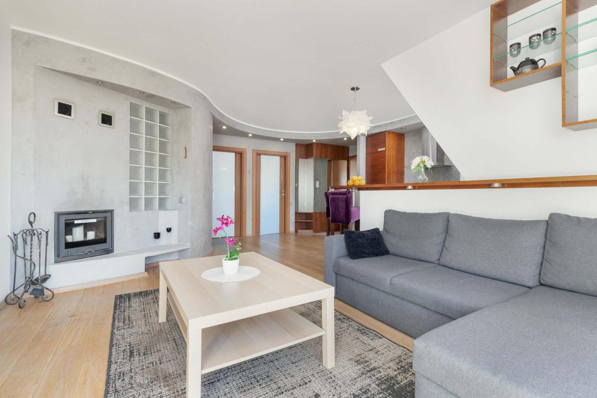 Close To The By Renters * Gdansk
