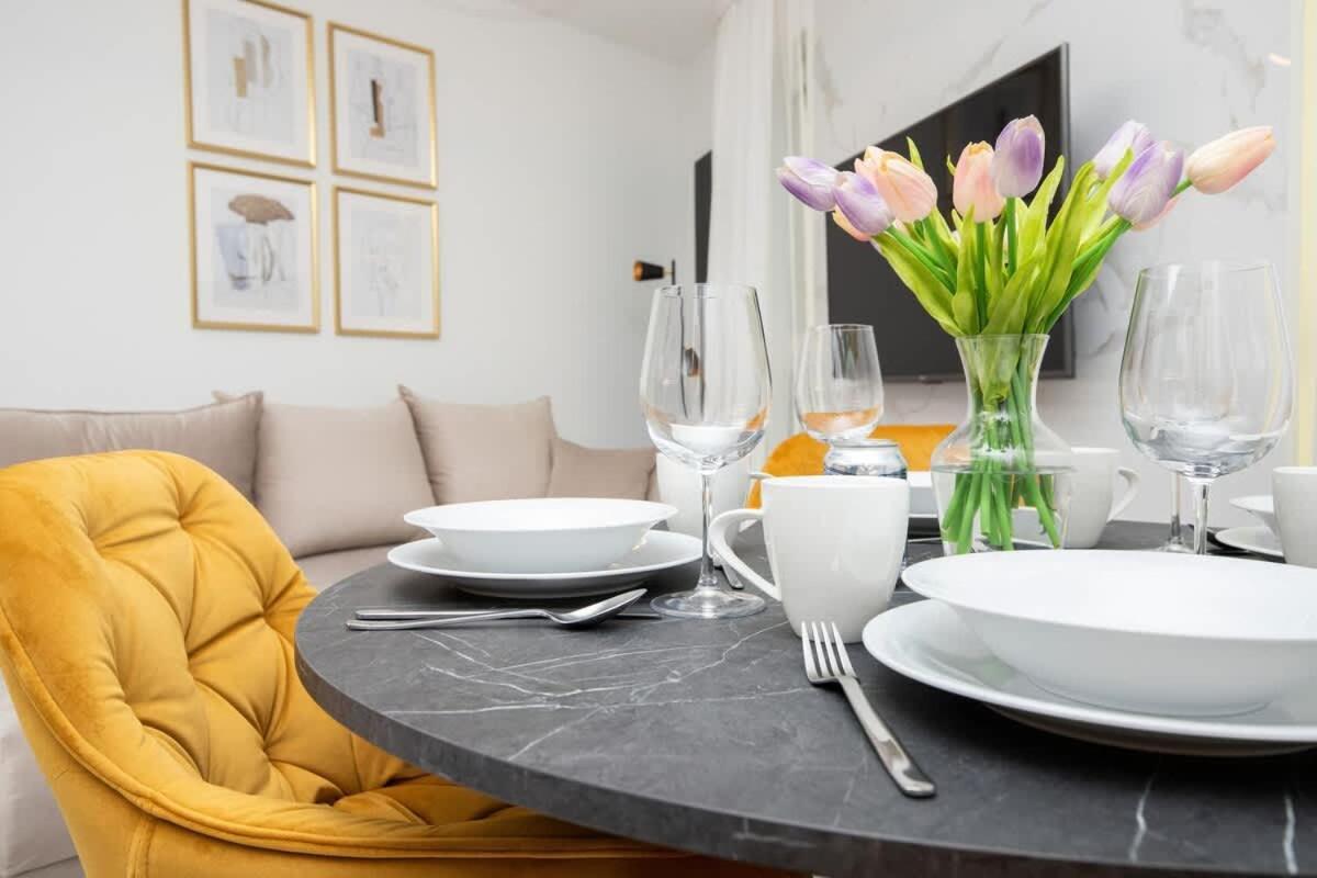 Piastowska 30 Garden Free Parking By Renters Prestige Apartment Gdansk