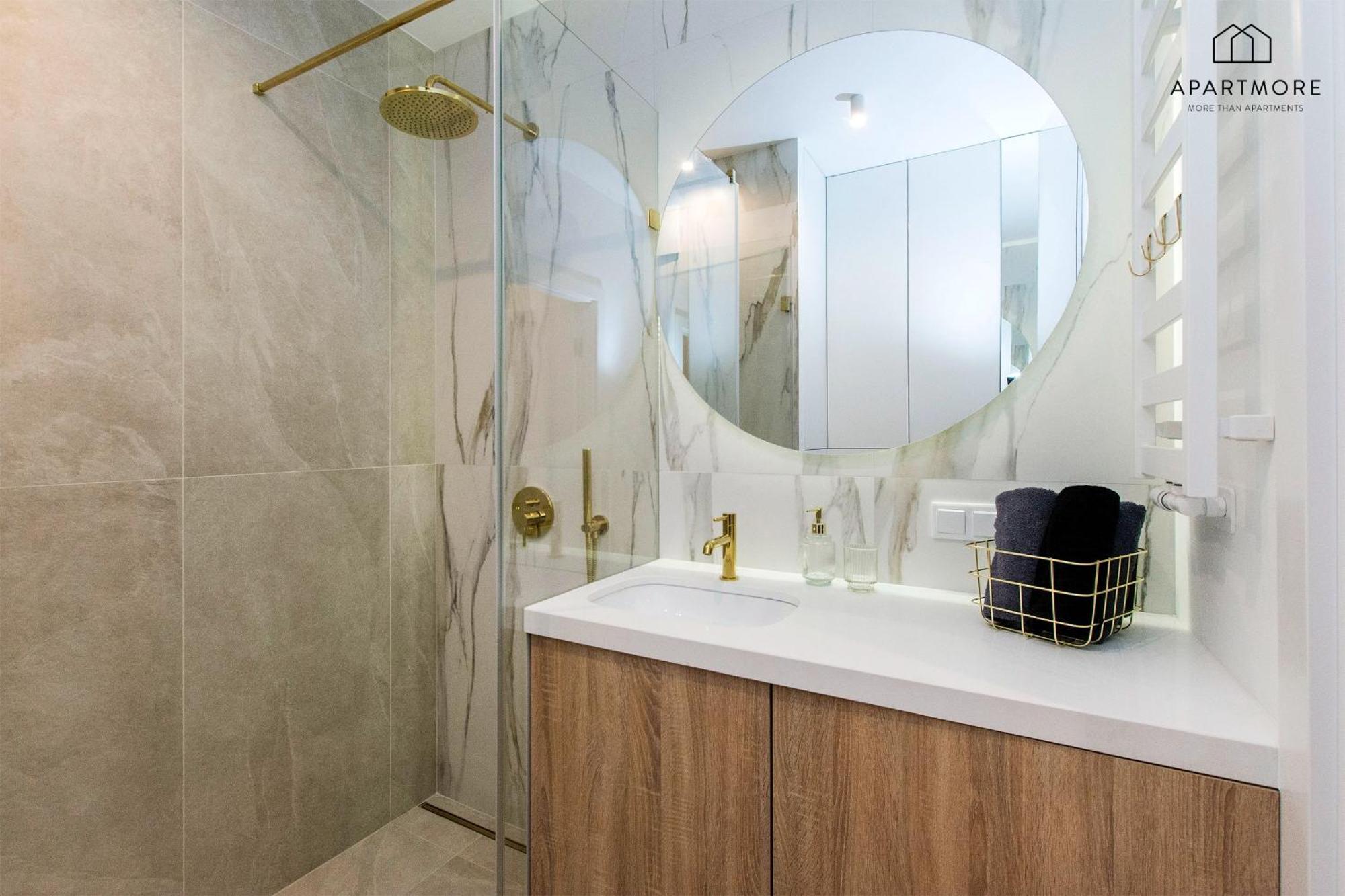 Center - Amber Sky By Apartmore Aparthotel *