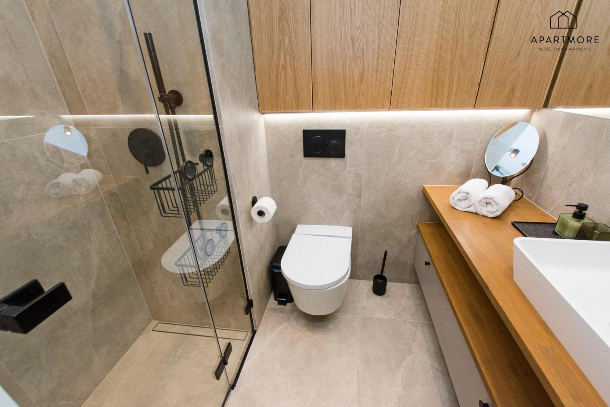 Center - Amber Sky By Apartmore Aparthotel