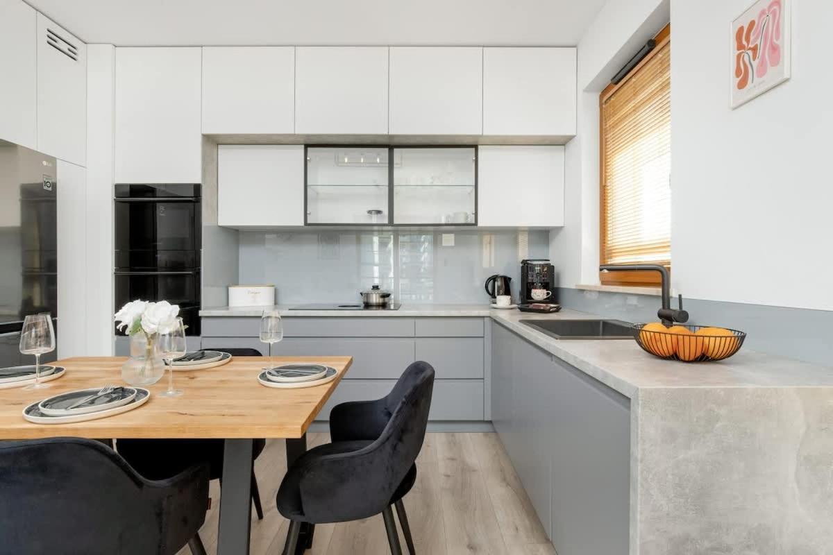 Klimatyzowany Apartament Z Parkingiem By Rent Like Gdansk