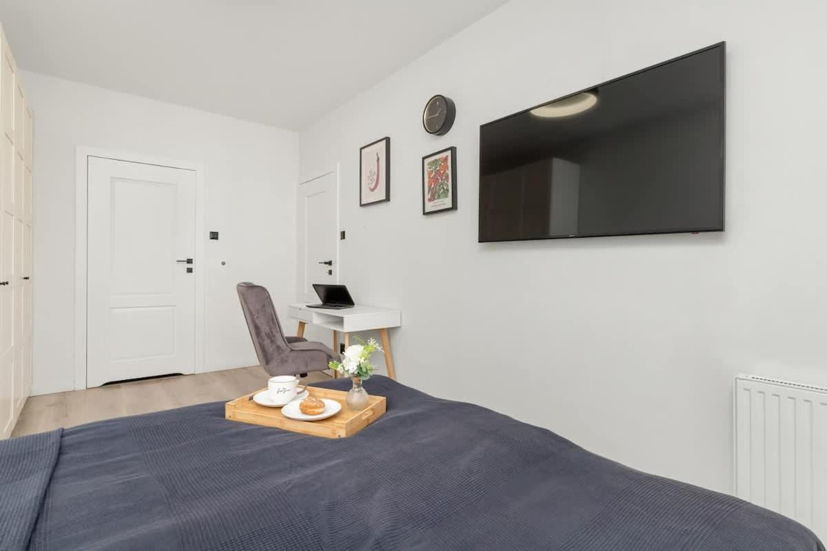 Klimatyzowany Apartament Z Parkingiem By Rent Like Gdansk