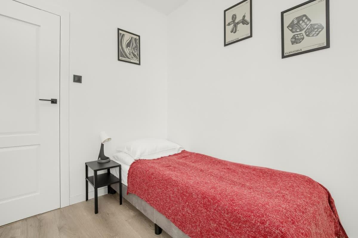 Klimatyzowany Apartament Z Parkingiem By Rent Like Apartment *