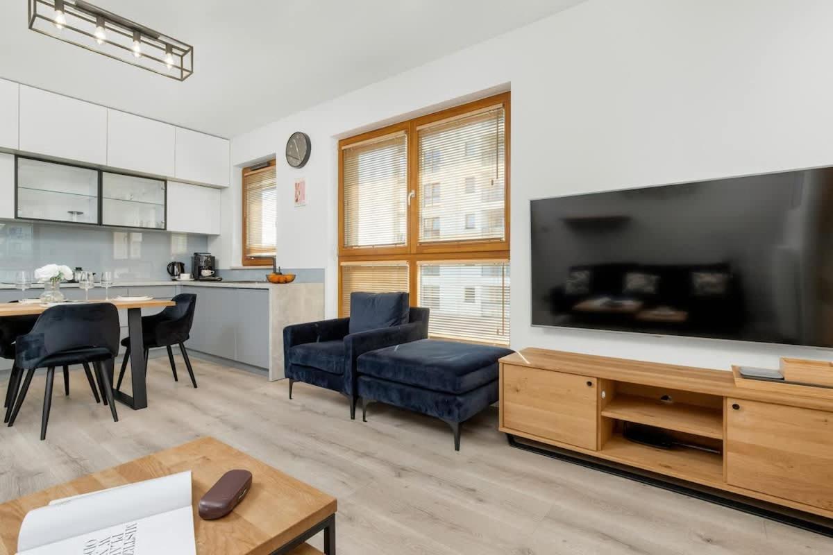 Apartment Klimatyzowany Apartament Z Parkingiem By Rent Like
