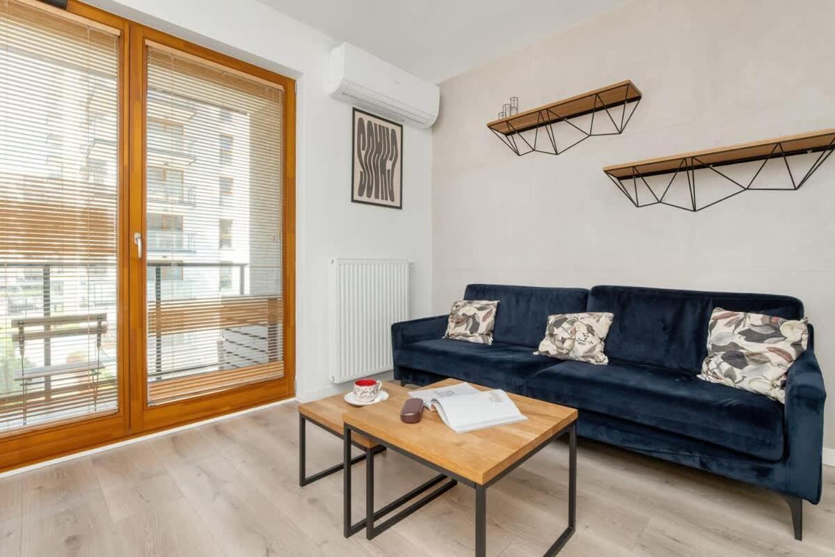 Klimatyzowany Apartament Z Parkingiem By Rent Like Apartment *