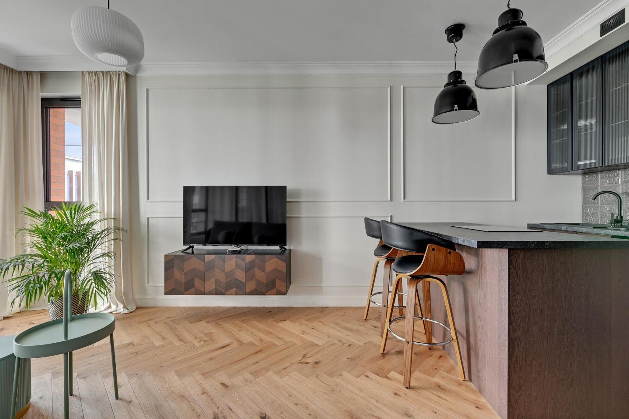 Doki Living By Blue Mandarin Parking & Foodhall * Gdansk