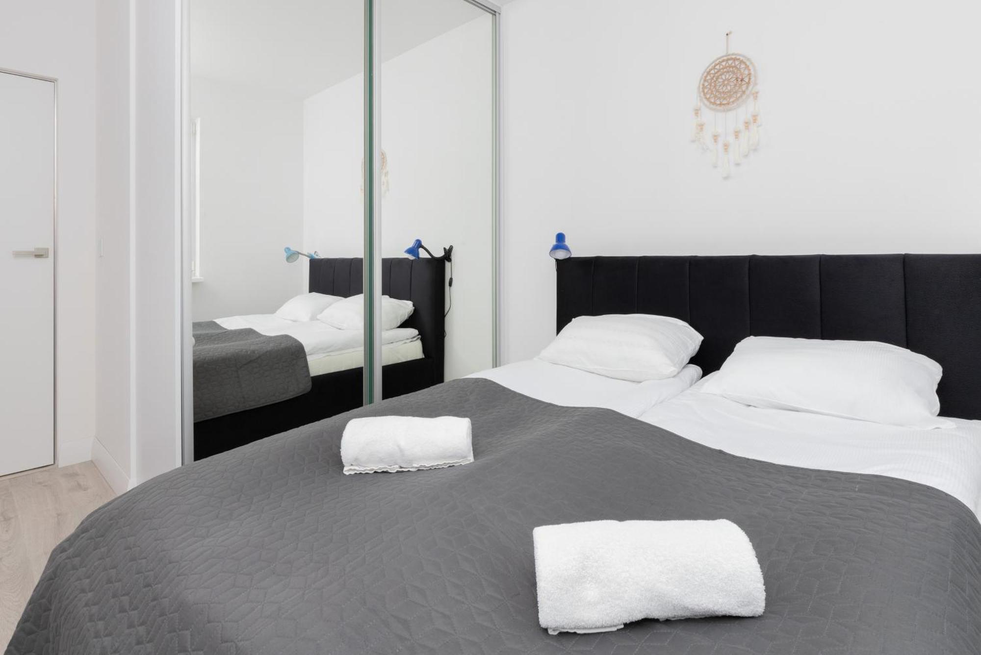 Spacious & Bright Family In By Renters * Gdansk