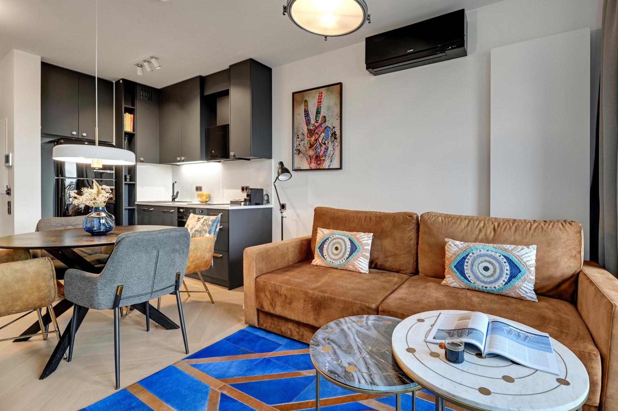 Chlebova - Riverside View Terrace, Free Parking, Gym & Kidsplay By Downtown