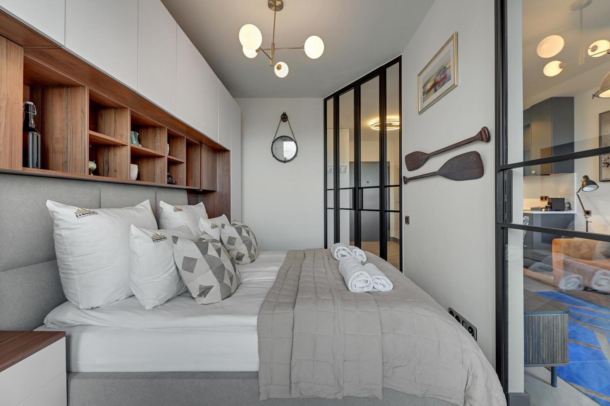 Chlebova - Riverside View Terrace, Free Parking, Gym & Kidsplay By Downtown Leilighet *