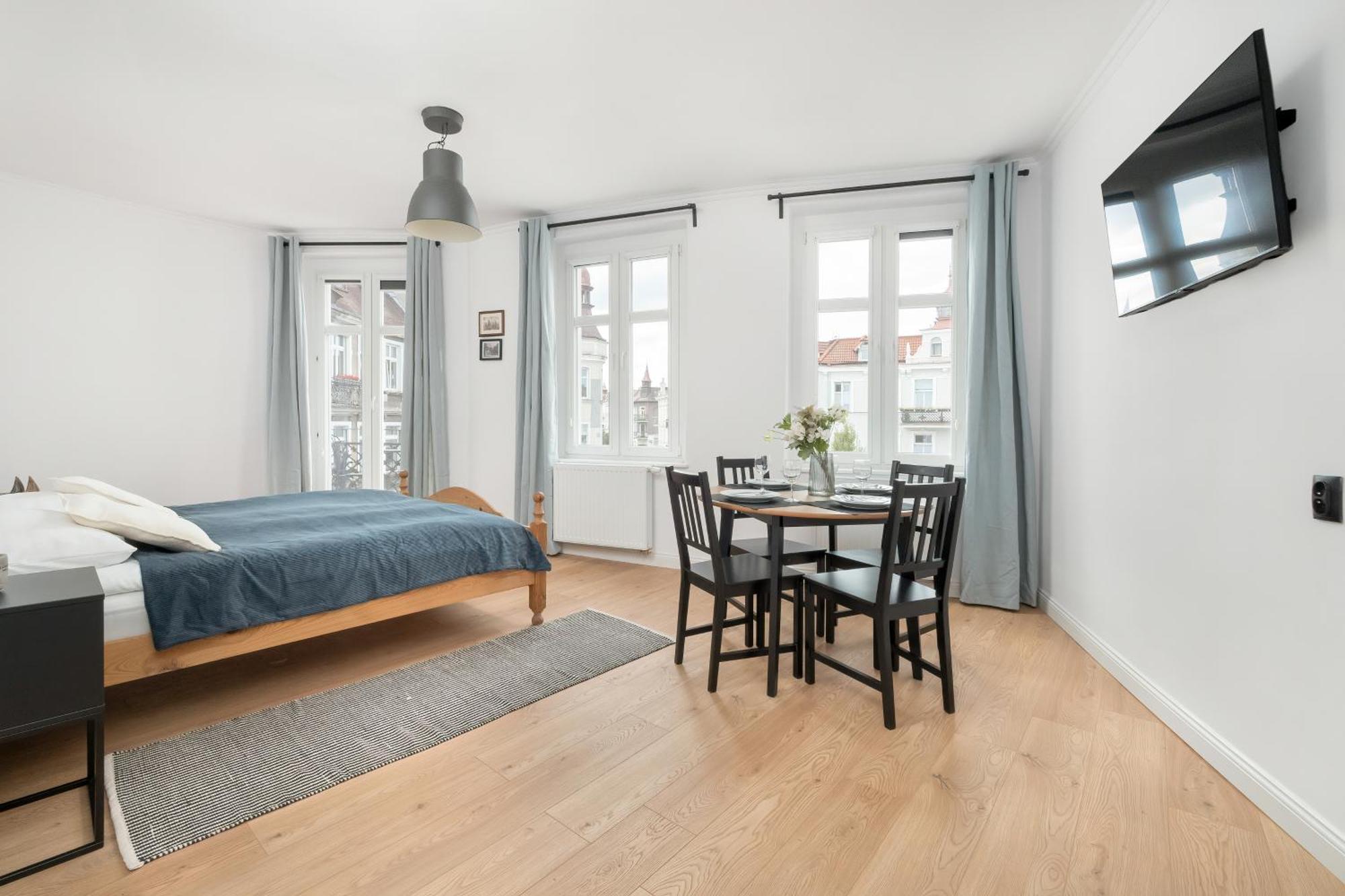 Przestronny I Jasny Wrzeszcz By Renters Apartamento *