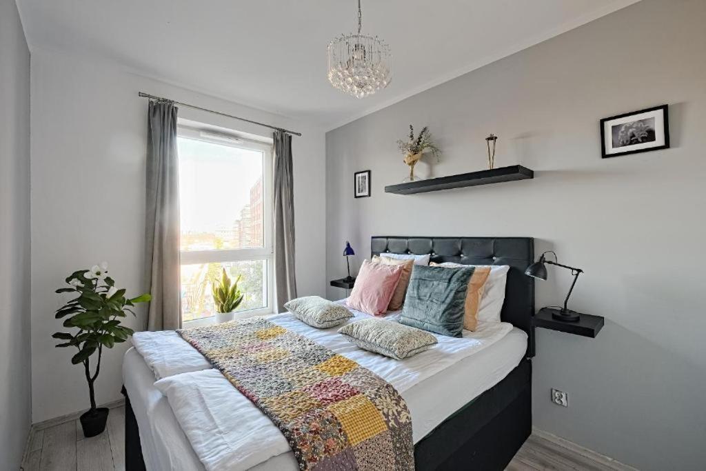 Urban Nest Group - Walowa 25c *