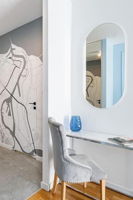 Old Town Vibes Premium Aon Apartment