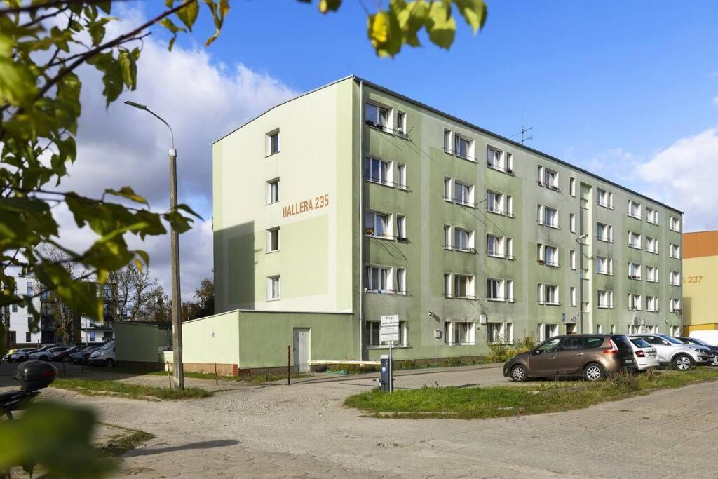 Apartment Elite Hallera 235