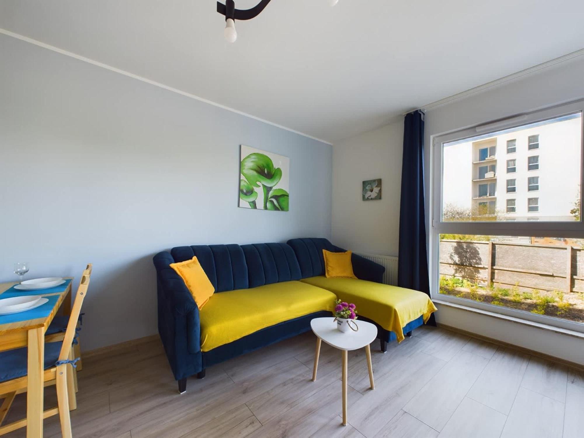 Modern & Bright Braminskiego With Parking And Balcony By Renters Apartment Gdansk