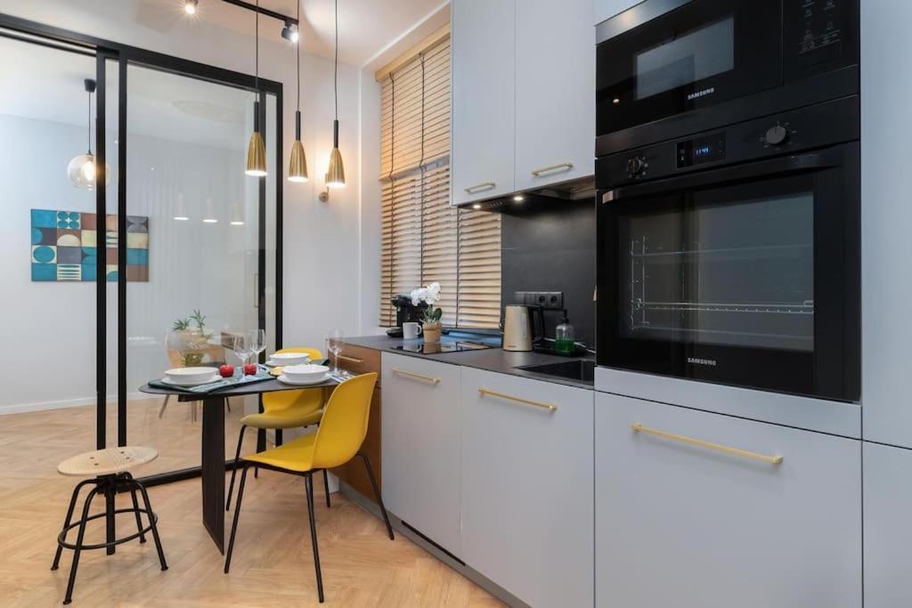Future 11 Apartament *