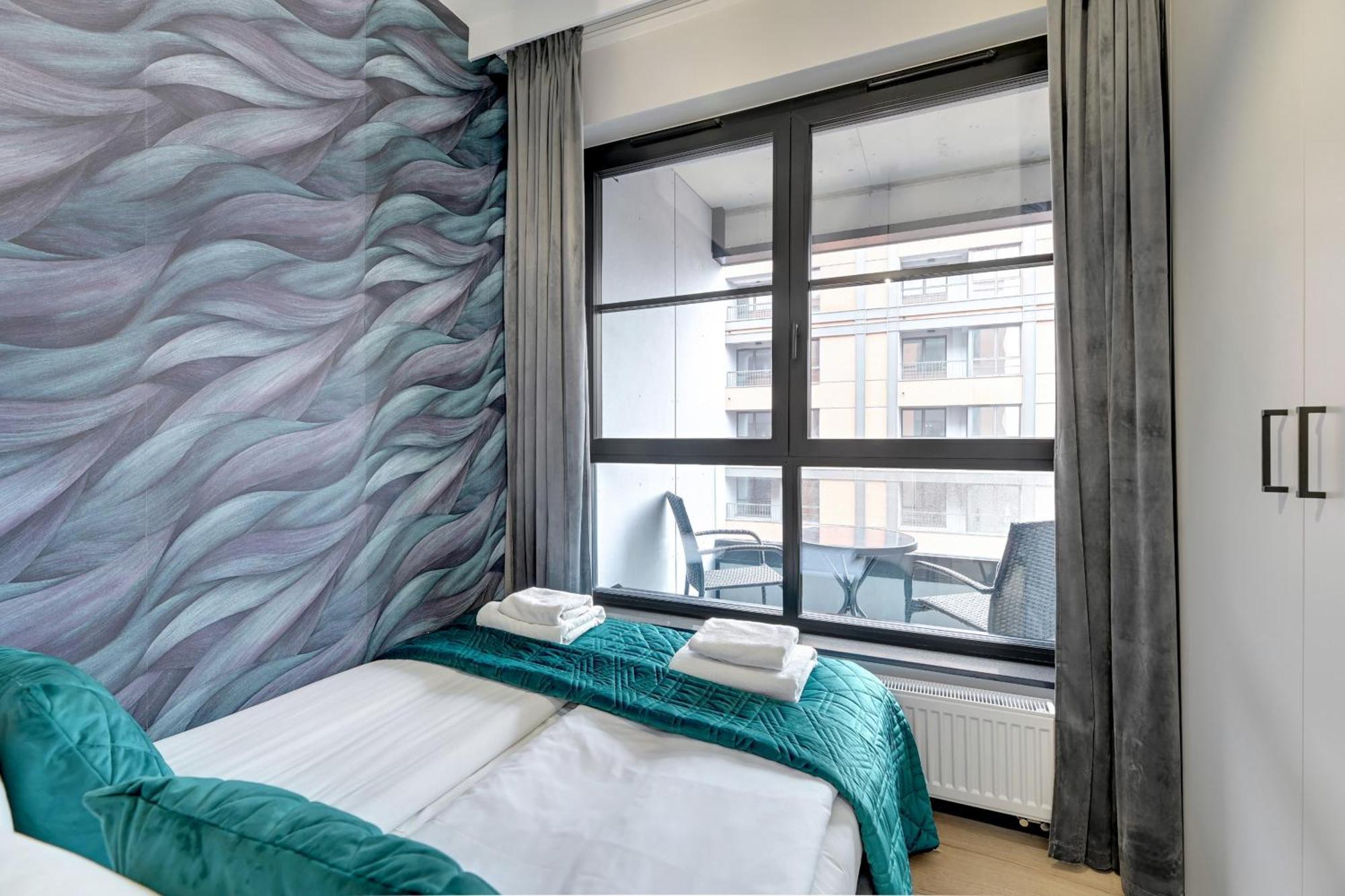 Doki Living - Foodhall & Parking By Downtown Apartment *