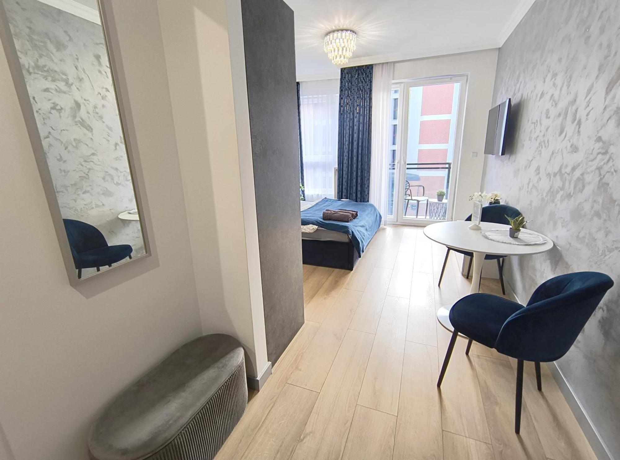 Private Parking, Secure Building - Old Town & Main Station Gdańsk