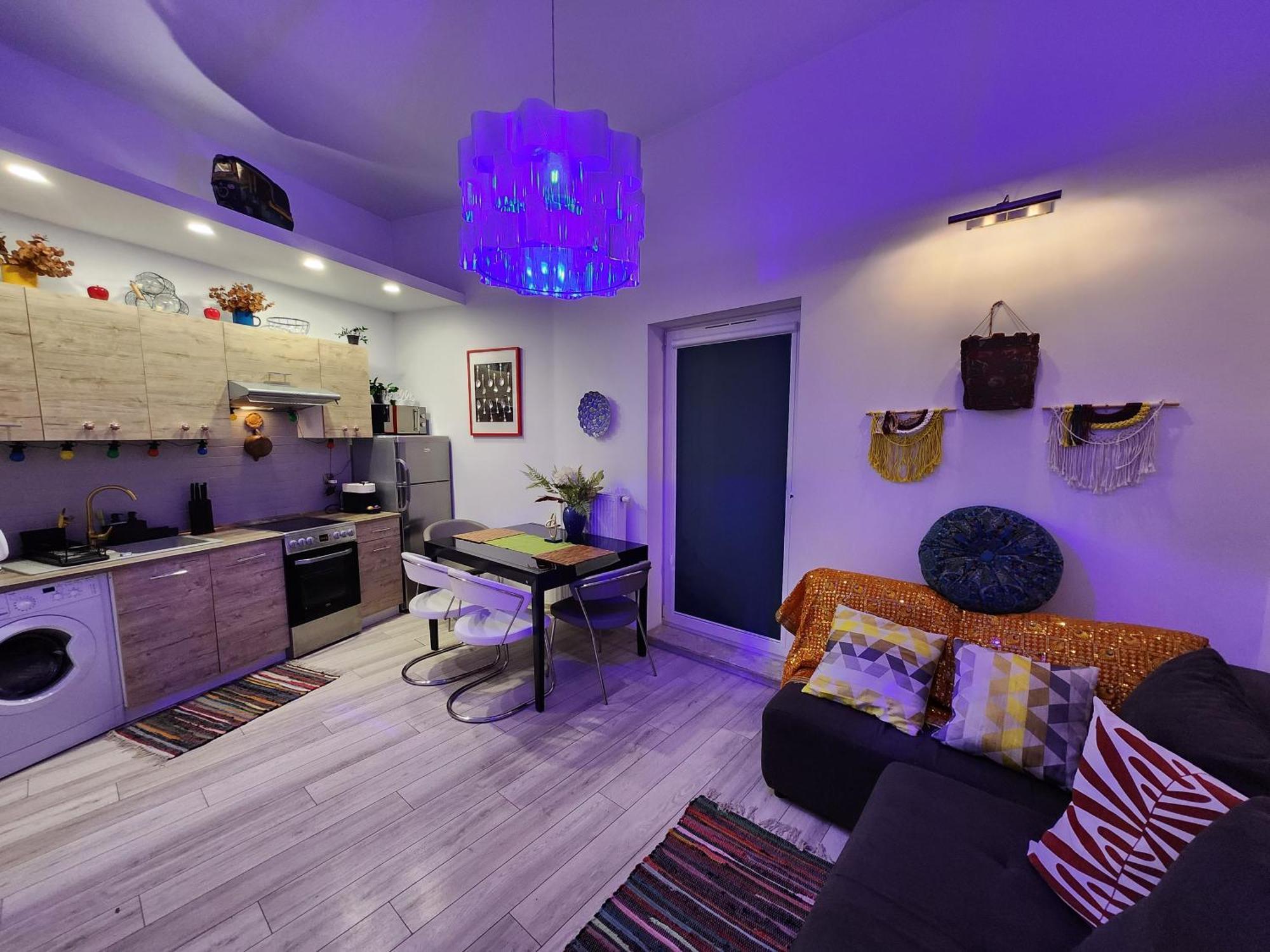 Chmielna Prestige With Luxury Jacuzzi And Sauna! Selected Also Feature A Massage Chair And Himalayan Salt With Color Therapy Salt Forest Apartment Gdansk